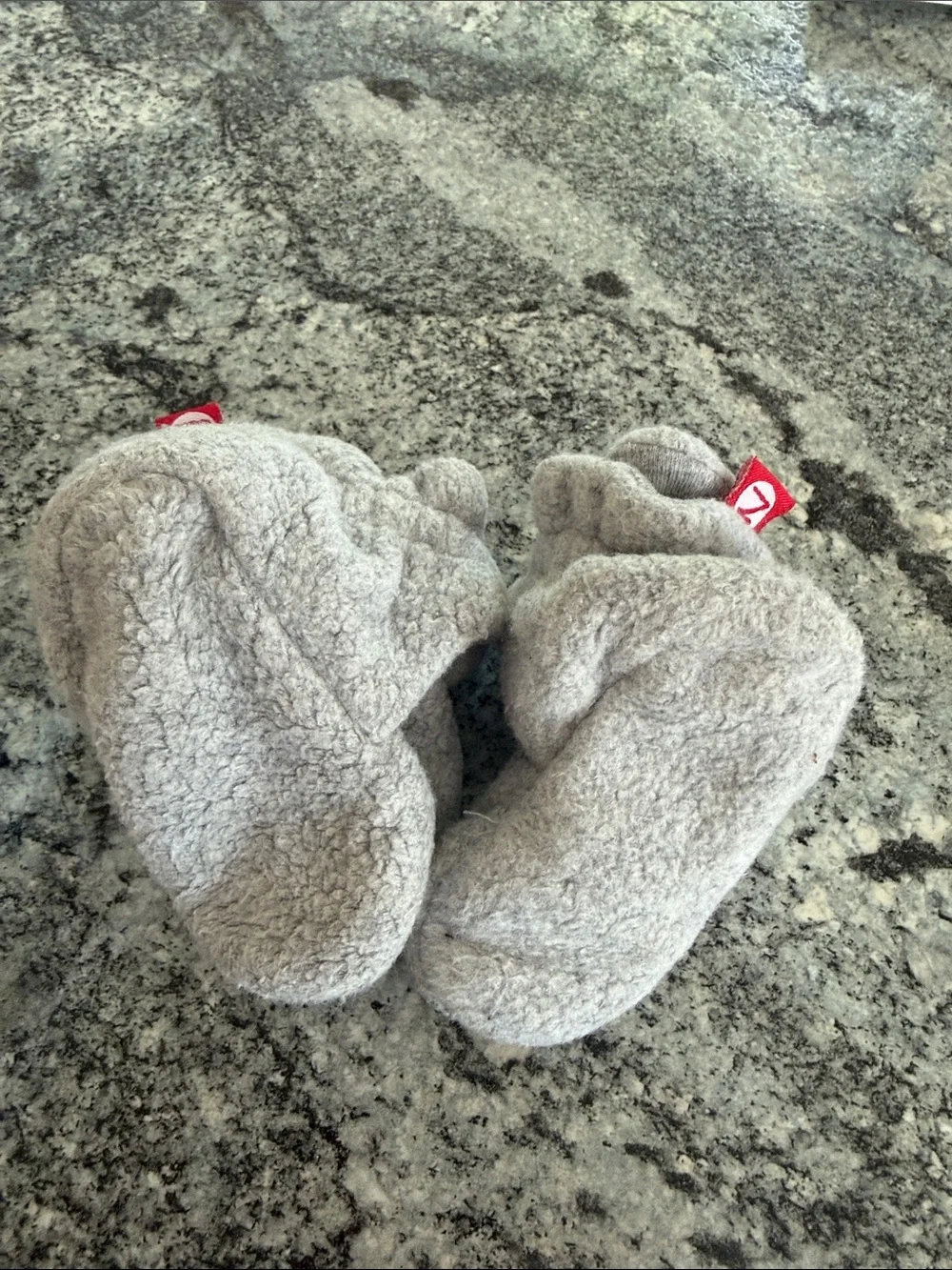 Kids Gray Cozy Fleece Booties